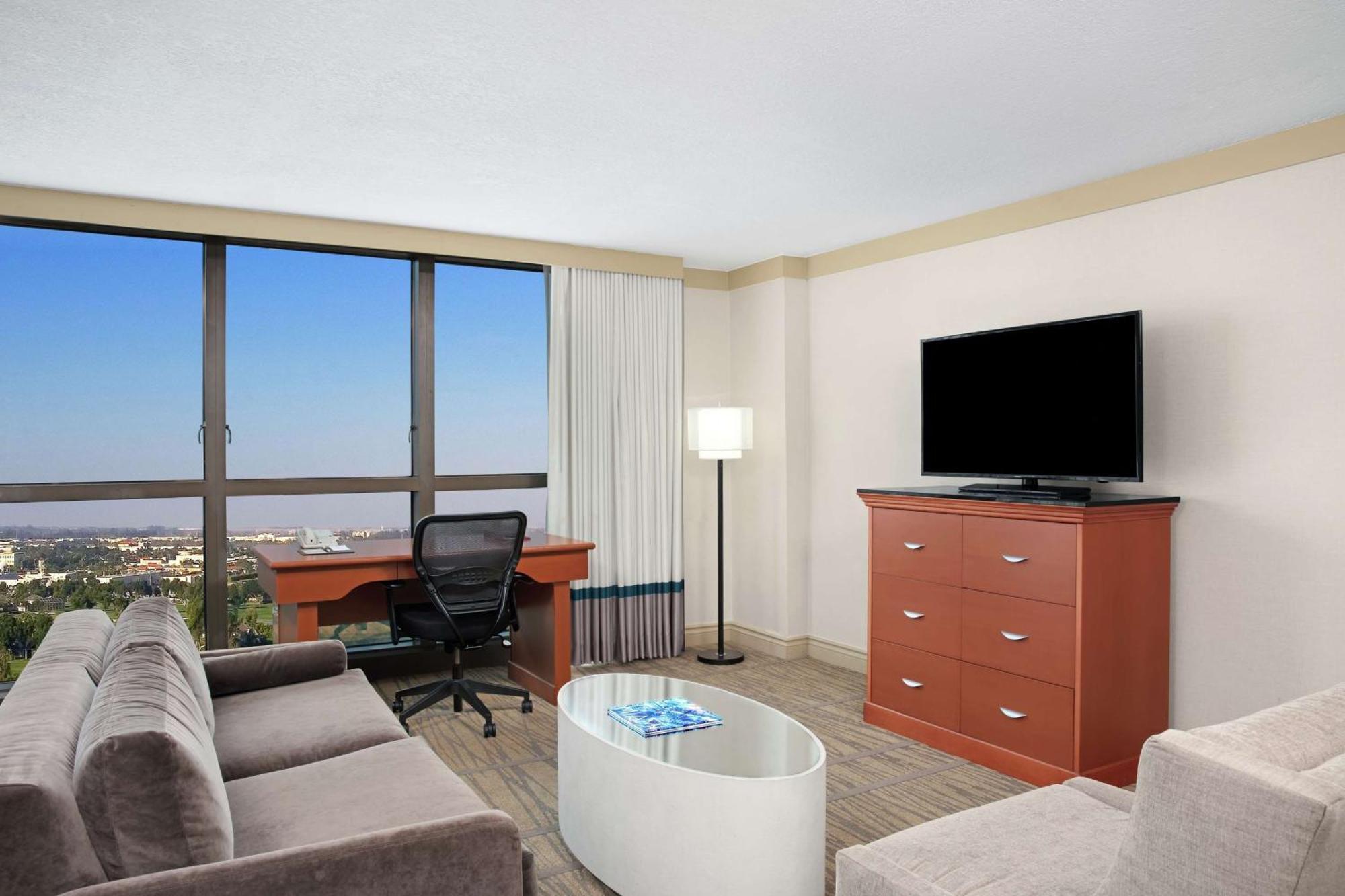 Doubletree By Hilton Hotel Miami Airport & Convention Center Miami Springs Exterior foto