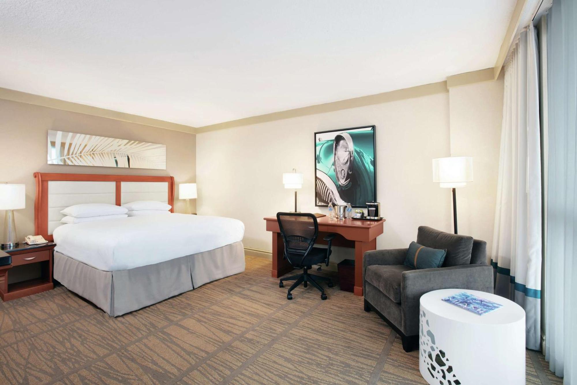 Doubletree By Hilton Hotel Miami Airport & Convention Center Miami Springs Exterior foto
